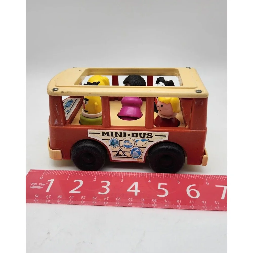 Fisher Price 1969 MINI BUS 6x3 w/ 5 passengers including Dog and Bert (Driving)